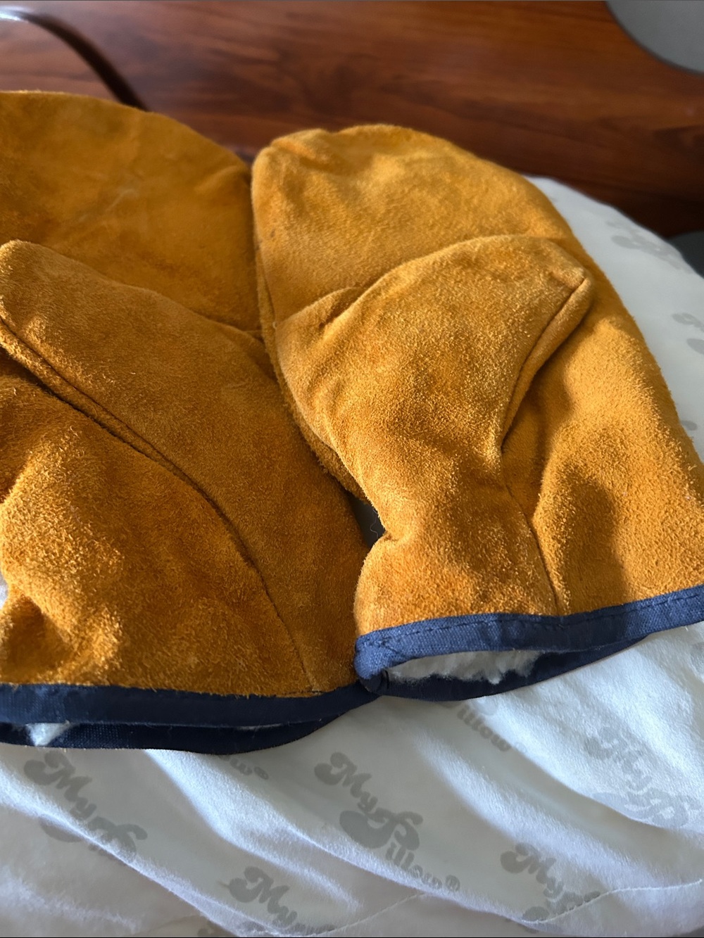 Leather/ split deerskin work mittens